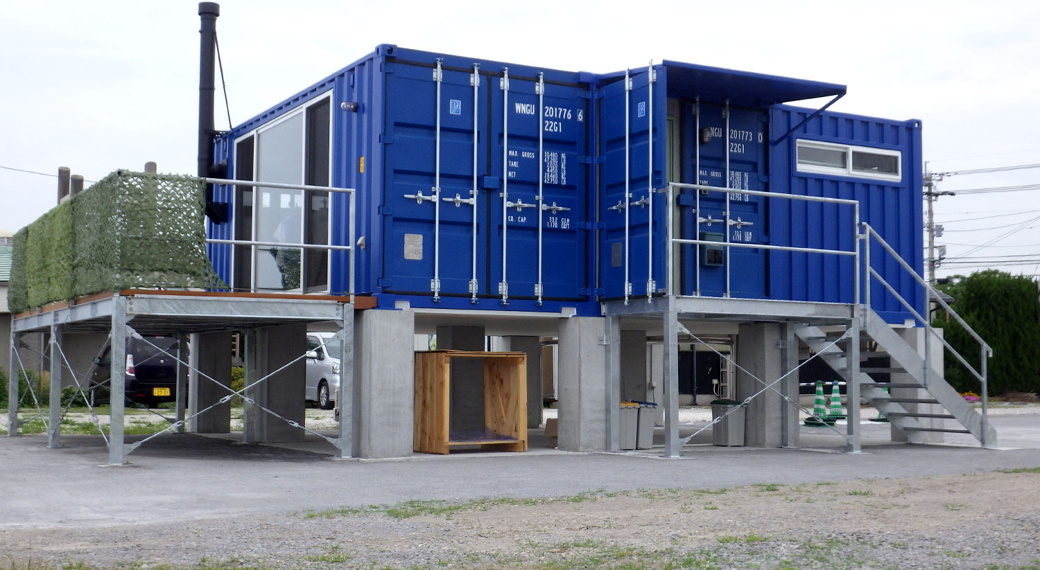 大分県の空飛ぶコンテナハウス Earth Smart